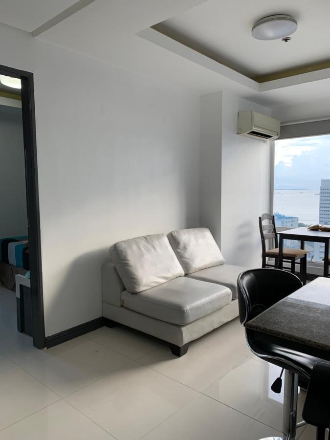 1 Bedroom With Balcony, Fully Furnished Overlooking Manila Bay At Birch Tower, Malate, Manila Exterior foto